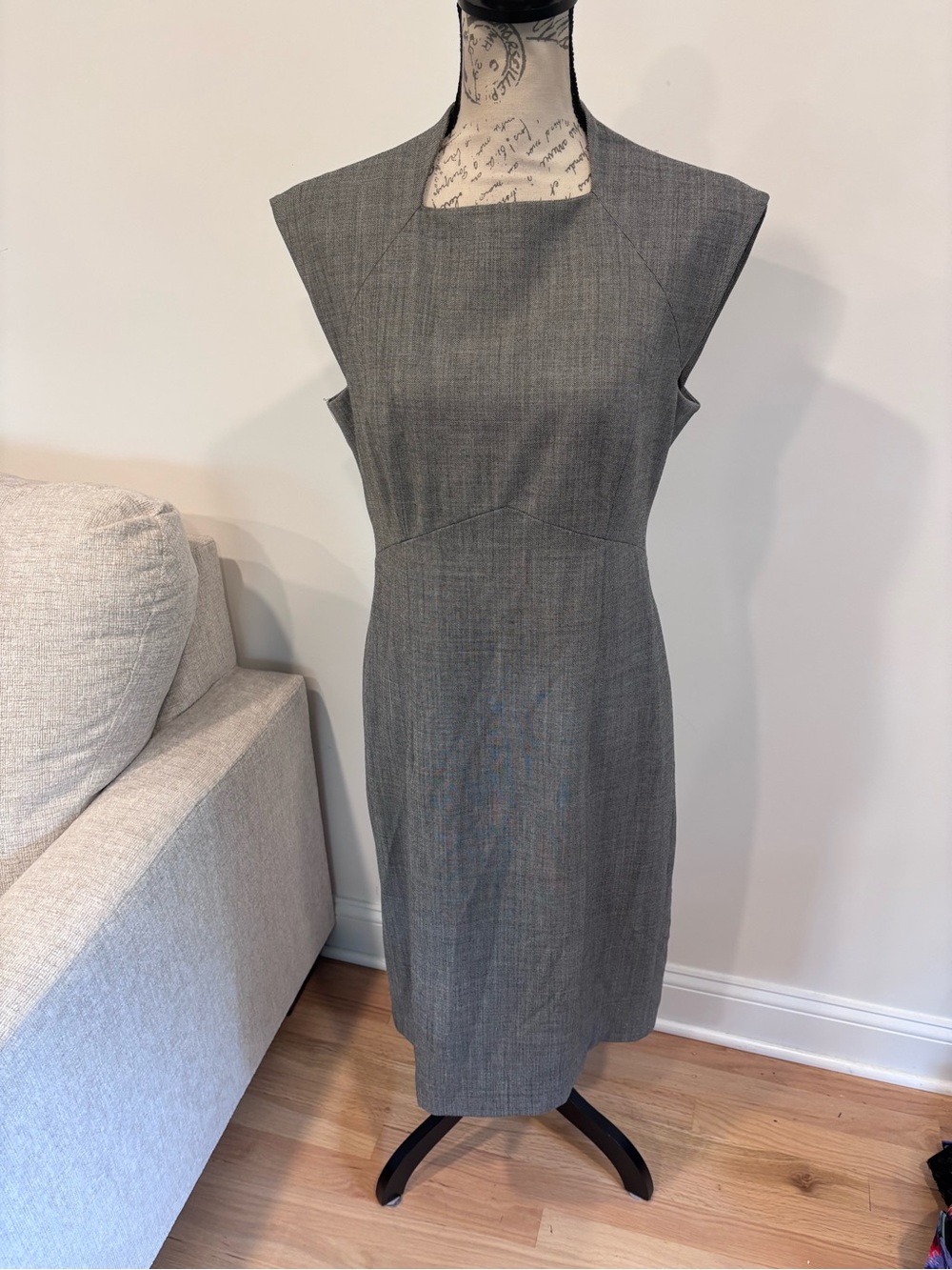M.M.LaFleur Sheath Dress in Heather Flannel Gray size 10